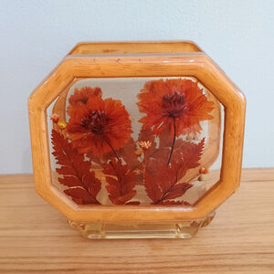 Vintage Lucite Pressed Dried Flower Napkin Holder Mid Century Cottage